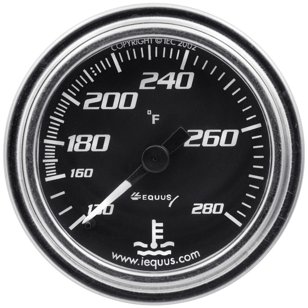 EQUE7242.jpg